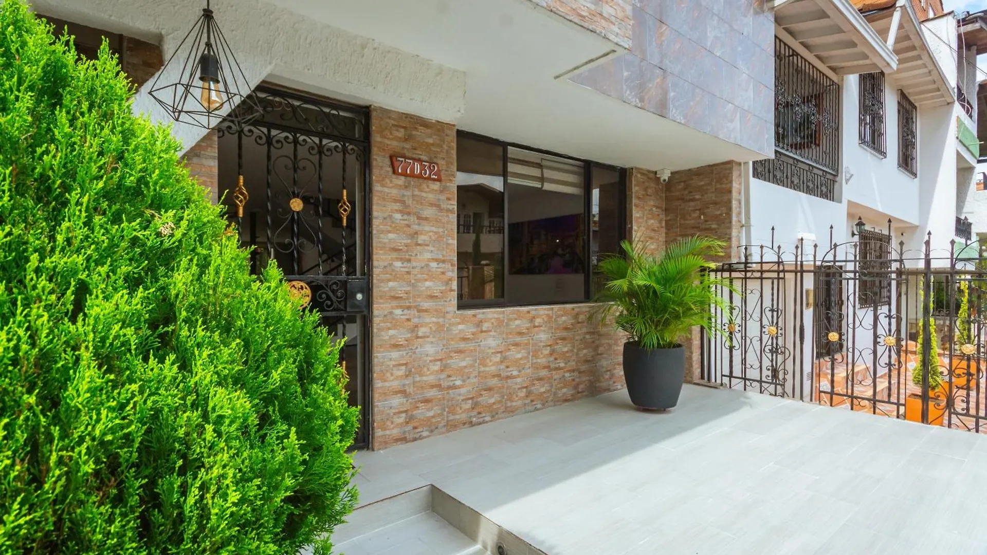 Hotel Colores Boutique Medellin 4*,
