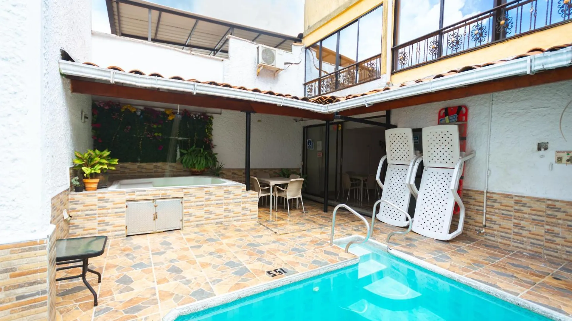 Hotel Colores Boutique Medellin Colombia