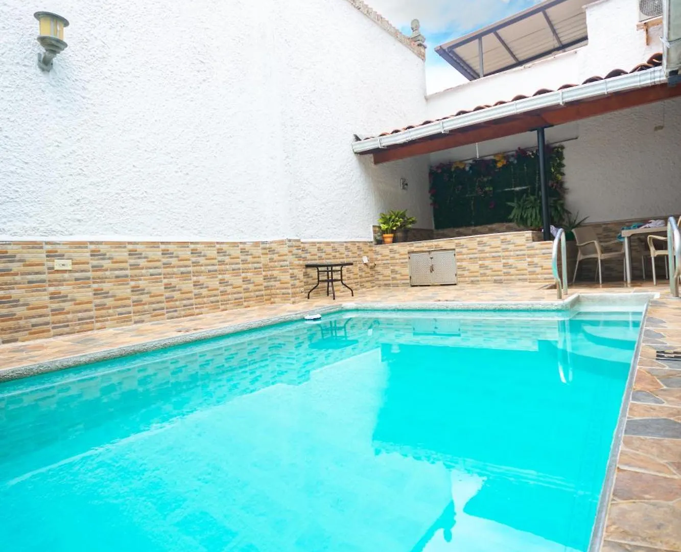 ****  Hotel Colores Boutique Medellín Colombia