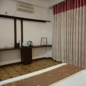 https://tenshin-residance.kandyhotelsnow.com