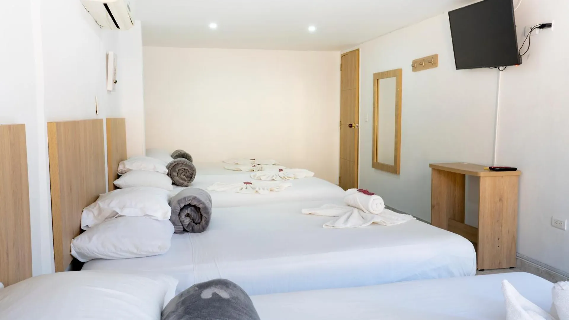 ****  Hotel Colores Boutique Medellin Colombia