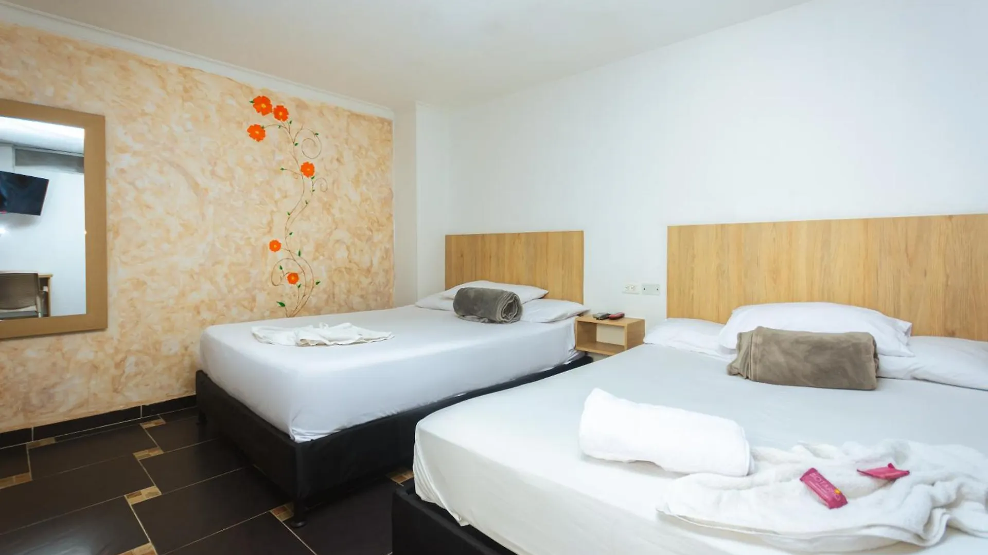 Hotel Colores Boutique 메딜린
